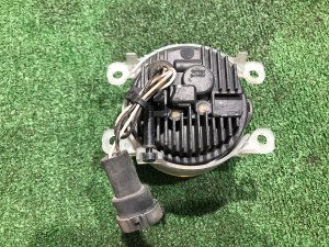 左雾灯 SUBARU LEVORG OEM 84501AJ060 VMG VM4 VM 2015