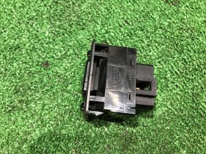 Módulo de control de espejos SUBARU IMPREZA OEM 83071FC000 GDA 2002 EJ205 AT