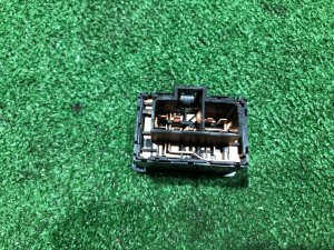 Módulo de control de espejos SUBARU IMPREZA OEM 83071FC000 GDA 2002 EJ205 AT