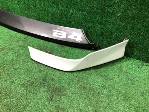 フロントリップスポイラー плюс клыки SUBARU LEGACY OEM 57703AE190PE BEE 2002 WHITE PEARL 081