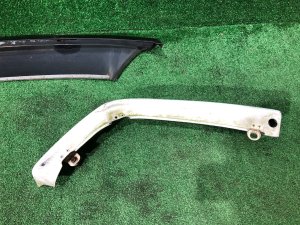 フロントリップスポイラー плюс клыки SUBARU LEGACY OEM 57703AE190PE BEE 2002 WHITE PEARL 081