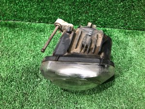 Left fog light SUBARU LEGACY OEM 84501AE190 BEE 2002