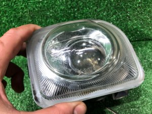 Left fog light SUBARU LEGACY OEM 84501AE190 BEE 2002