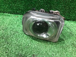 Faro antiniebla derecho 84501AE180 SUBARU LEGACY