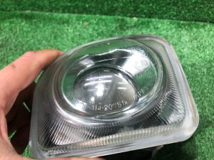 右フォグランプ SUBARU LEGACY OEM 84501AE180 BEE 2002