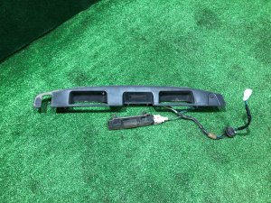 Ручка пятой двери кнопка 63270VA000 SUBARU LEVORG