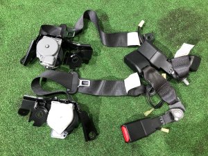 Rear seat belts 64660VA101VI, 64681VA100VI, 64680VA030VI SUBARU LEVORG