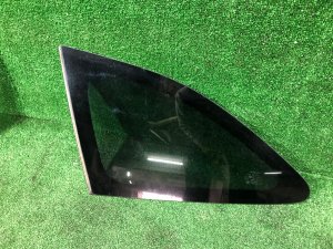 Left rear quarter glass 65210VA110 SUBARU LEVORG
