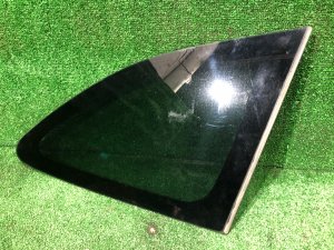 Right rear quarter glass SUBARU LEVORG OEM 65210VA100 VMG 2015