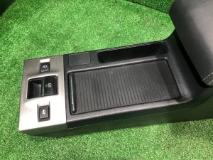 ช่องเก็บของและที่วางแขน SUBARU LEVORG OEM 92114VA010VH, 92114VA020VH, 92113VA000 VM4 VMG VM 2015 Blue Pearl K3X