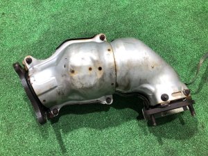 触媒 FCA95 SUBARU LEVORG OEM 44612AA891 VM4 VMG VM 2015 FB16E CVT