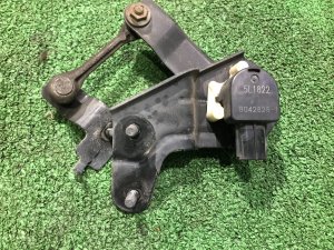 Sensor trasero de nivelación de faros SUBARU LEVORG OEM 84031FG000 VM4 VMG VM 2015