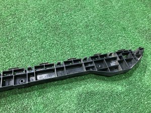 Soporte derecho del parachoques trasero SUBARU LEVORG OEM 57707VA130 VM4 VMG VM 2015 Blue Pearl K3X