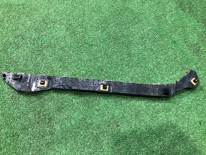 Soporte derecho del parachoques trasero SUBARU LEVORG OEM 57707VA130 VM4 VMG VM 2015 Blue Pearl K3X