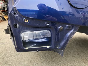 Guarda-lamas traseiro direito SUBARU LEVORG OEM 51439VA0219P VM4 VMG VM 2015 Blue Pearl K3X