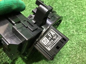 フラットケーブル SUBARU LEVORG OEM 83196FJ000 VM4 VMG VM 2015 FB16E CVT