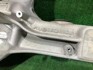 Travessa traseira RAND ROVER RANGE ROVER SPORT OEM LR098717, LR119671 2019 PТ204