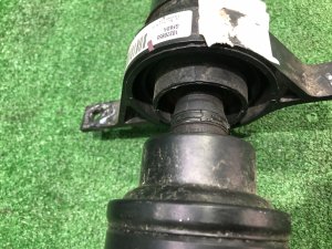Veio de transmissão RAND ROVER RANGE ROVER SPORT OEM LR100831 2019 PТ204