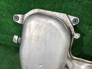 油箱 LAND ROVER RANGE ROVER SPORT OEM LR117105 2019 PТ204
