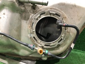 油箱 LAND ROVER RANGE ROVER SPORT OEM LR117105 2019 PТ204