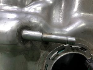 油箱 LAND ROVER RANGE ROVER SPORT OEM LR117105 2019 PТ204