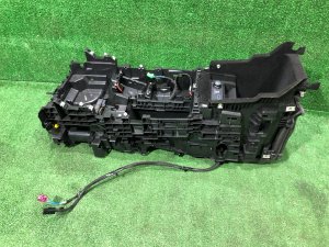 Guantera y reposabrazos LAND ROVER RANGE ROVER SPORT OEM LR100257 2019