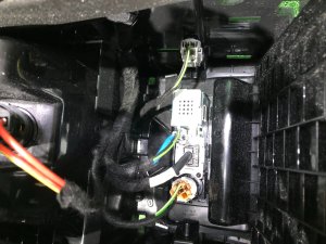 Guantera y reposabrazos LAND ROVER RANGE ROVER SPORT OEM LR100257 2019