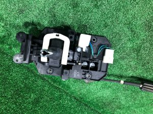 Селектор акпп SUBARU LEVORG OEM 35111FJ000 VM4 2016