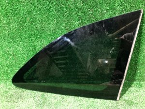 Right rear quarter glass SUBARU LEVORG OEM 65210VA100 VM4 2016