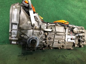 手动变速箱 TY755XS1AA SUBARU FORESTER OEM 32000AE670 SF5 1998 EJ202 MT