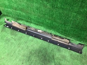 Left sill LAND ROVER RANGE ROVER SPORT OEM LR110603, CPLA-101D57-AD 2019