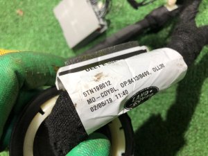 右フロントドアハーネス LAND ROVER RANGE ROVER SPORT OEM LR119326, KK62-14631-BBE 2019 PТ204