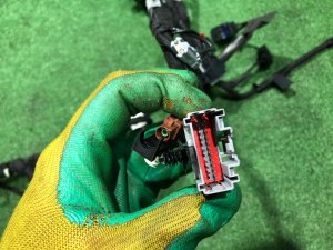 右フロントドアハーネス LAND ROVER RANGE ROVER SPORT OEM LR119326, KK62-14631-BBE 2019 PТ204