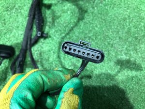 右フロントドアハーネス LAND ROVER RANGE ROVER SPORT OEM LR119326, KK62-14631-BBE 2019 PТ204