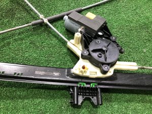 右フロントウインドウレギュレーター LAND ROVER RANGE ROVER SPORT OEM LR077817, DK6223200 AF 2019