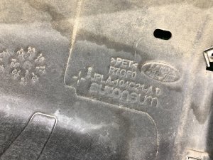 Proteção do piso inferior LAND ROVER RANGE ROVER SPORT OEM LR099071, LR099073, JPLA-104C20 2019