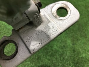 右フロントドアヒンジ LAND ROVER RANGE ROVER SPORT OEM LR073599, LR073595 2019