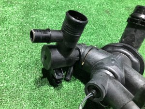 Thermostat LAND ROVER RANGE ROVER SPORT OEM LR106640, LR140116, LR093328, H4P3-8575-AE 2019