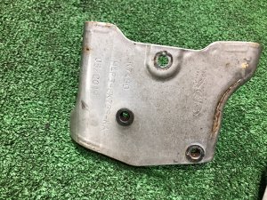 Proteção térmica do turbo LAND ROVER RANGE ROVER SPORT OEM LR081627, H4P3-6K738-KA 2019 PТ204