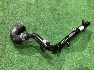Трубка системы охлаждения LAND ROVER RANGE ROVER SPORT OEM LR107860, H4P3-8A512-CB 2019