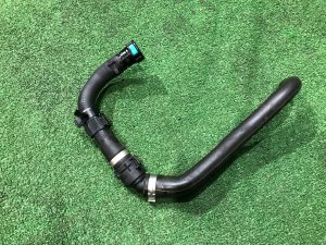 Патрубки печки LAND ROVER RANGE ROVER SPORT OEM LR099973, JPLA-18С266-BB 2019 PТ204
