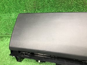 ช่องเก็บของหน้า LAND ROVER RANGE ROVER SPORT OEM LR084578 2019