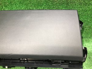 ช่องเก็บของหน้า LAND ROVER RANGE ROVER SPORT OEM LR084578 2019