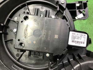 Blower motor LAND ROVER RANGE ROVER SPORT OEM LR082159 2019 PТ204