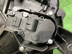 Blower motor LAND ROVER RANGE ROVER SPORT OEM LR082159 2019 PТ204