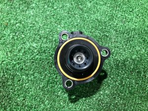 วาล์วบายพาส LAND ROVER RANGE ROVER SPORT OEM 70490800, LR093490 2019 PТ204