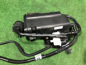 Cánister de carbón activo LAND ROVER RANGE ROVER SPORT OEM LR072683, CPLA-9E857-AF 2019 PТ204