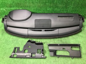 ダッシュボード LR099744 LAND ROVER RANGE ROVER SPORT