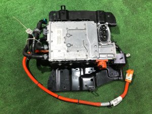 インバーター LAND ROVER RANGE ROVER SPORT OEM LR101846, JPLA-75522-AH 2019 PТ204