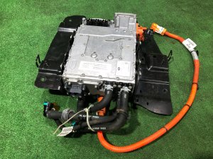 インバーター LAND ROVER RANGE ROVER SPORT OEM LR101846, JPLA-75522-AH 2019 PТ204